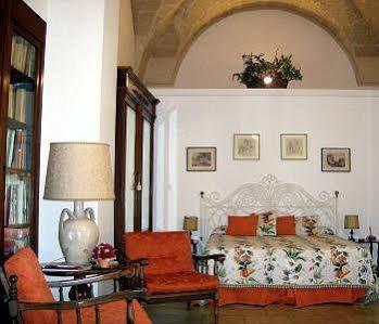 Bed & Breakfast L'orangerie D'epoque Lecce