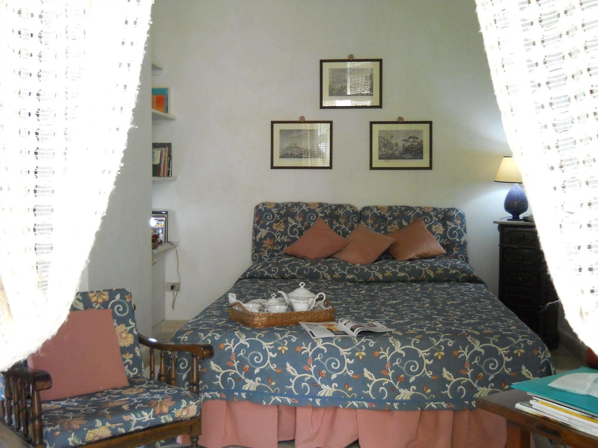 L'orangerie D'epoque Bed & Breakfast 3*